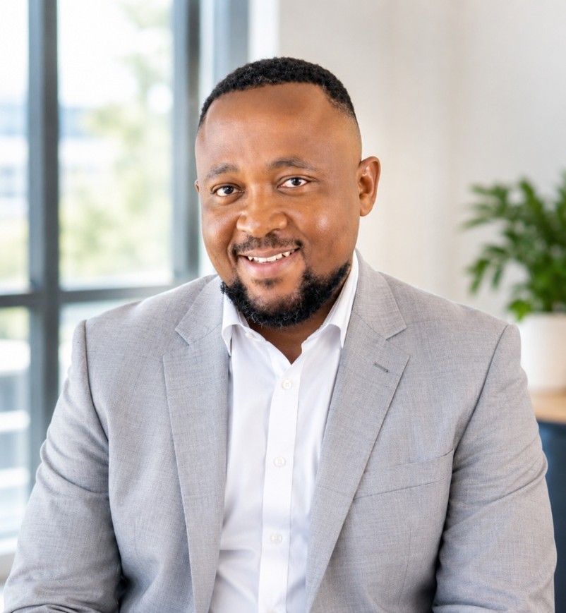 DR MBUKENI NKOMO
